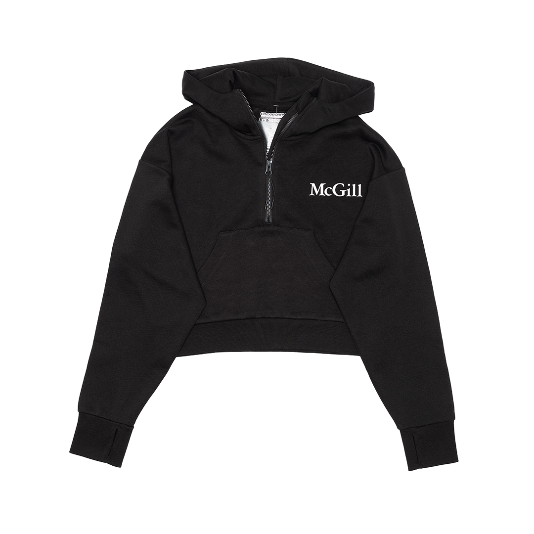 A classic hoodie meets streetwear. Made from an innovative ultra-smooth fleece, the cropped length, exposed half zip and drop shoulder gives this versatile hoodie a refreshing modern design. A rubber printed McGill logo on the left chest adds to the streetwear vibe. Featuring a kangaroo front pocket and rib knit cuffs and waistband