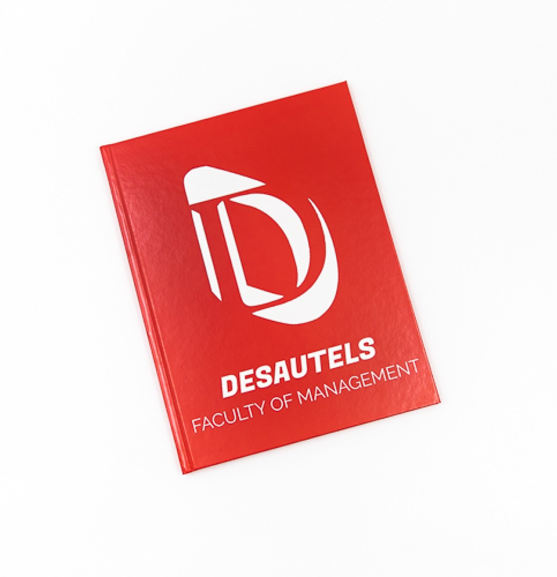 DESAUTELS YEARBOOK 2021-2022